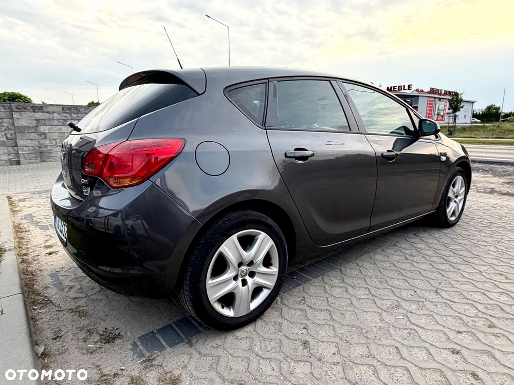 Opel Astra - 7