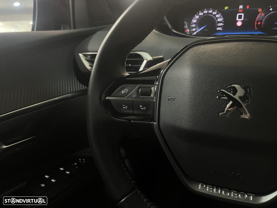 Peugeot 5008 1.5 BlueHDi Allure Pack EAT8 - 21