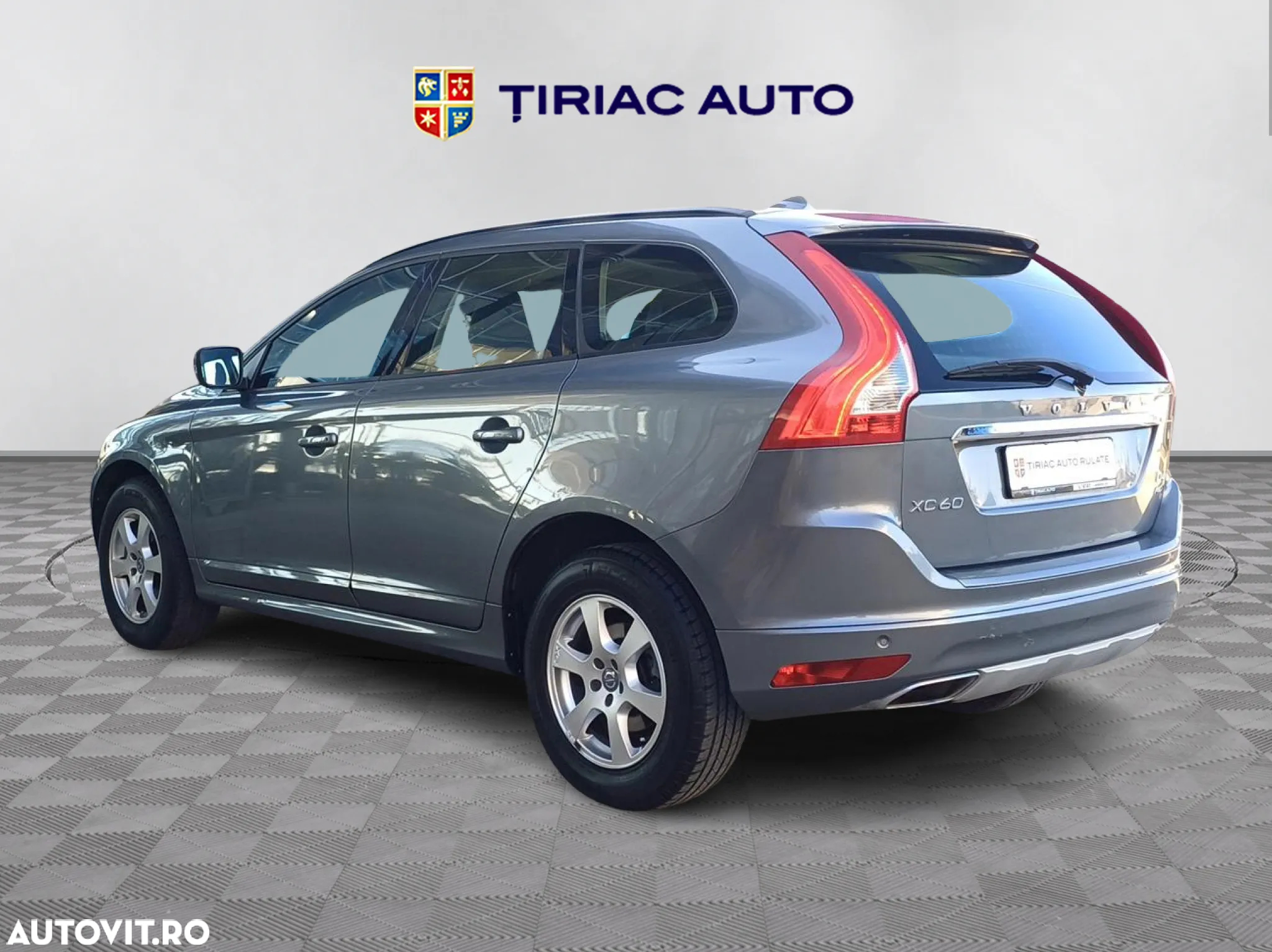 Volvo XC 60 D4 AWD Geartronic Kinetic - 3
