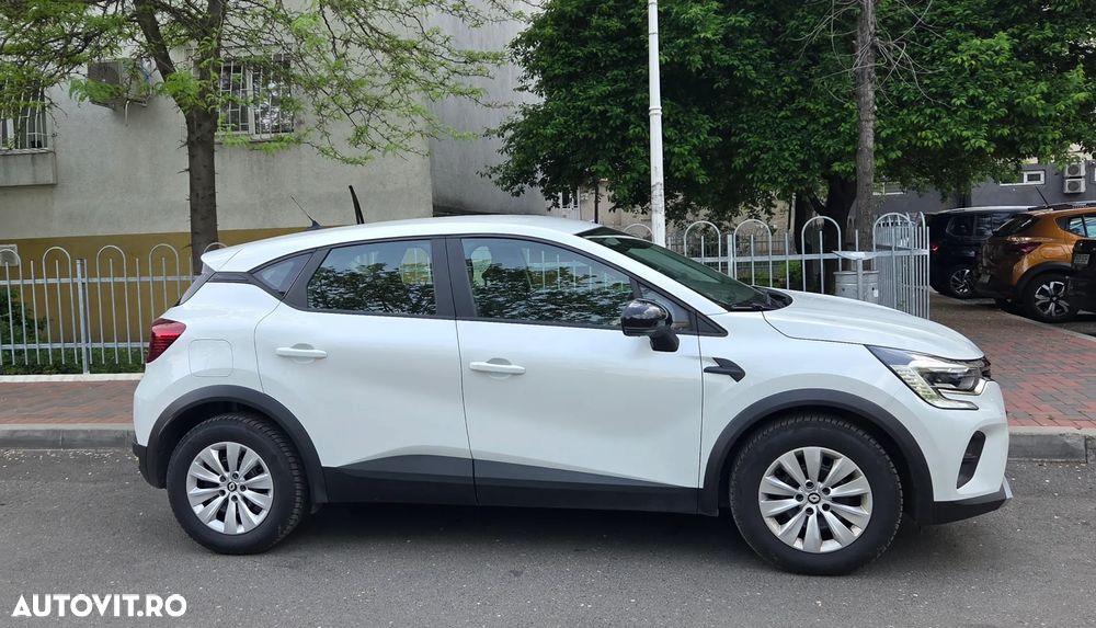 Renault Captur MHEV 140 Techno - 6