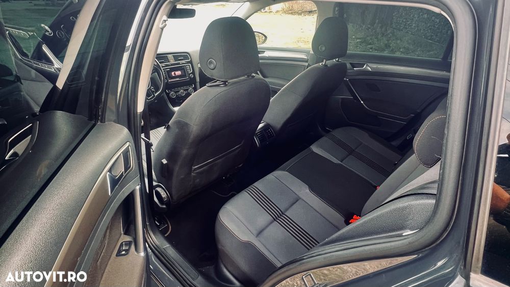 Volkswagen Golf 2.0 TDI BlueMotion Technology Allstar - 8