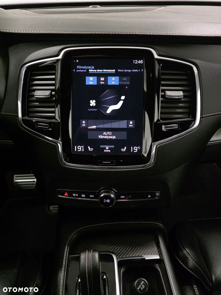 Volvo XC 90 D5 AWD R-Design - 12