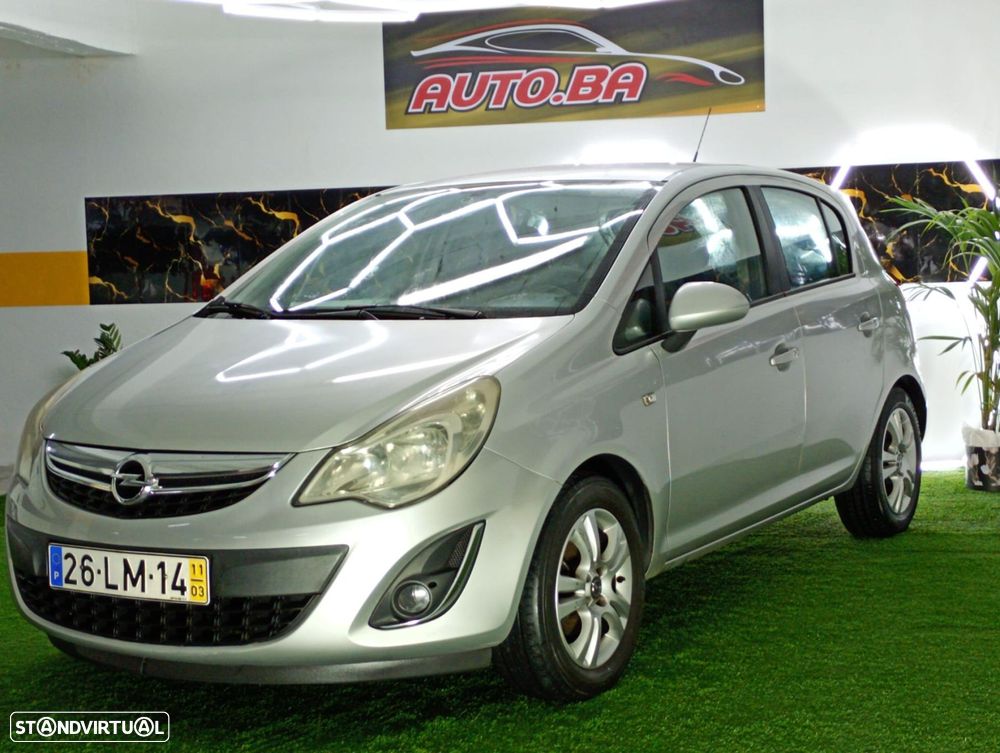 Opel Corsa 1.2 Enjoy FlexFuel - 1