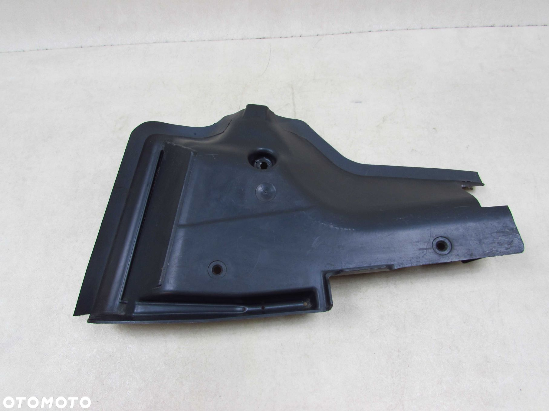 VOLVO XC90 ZASLEPKA OSLONA WYGLUSZENIE DRZWI TYL LEWA 9483834 02-14 - 3