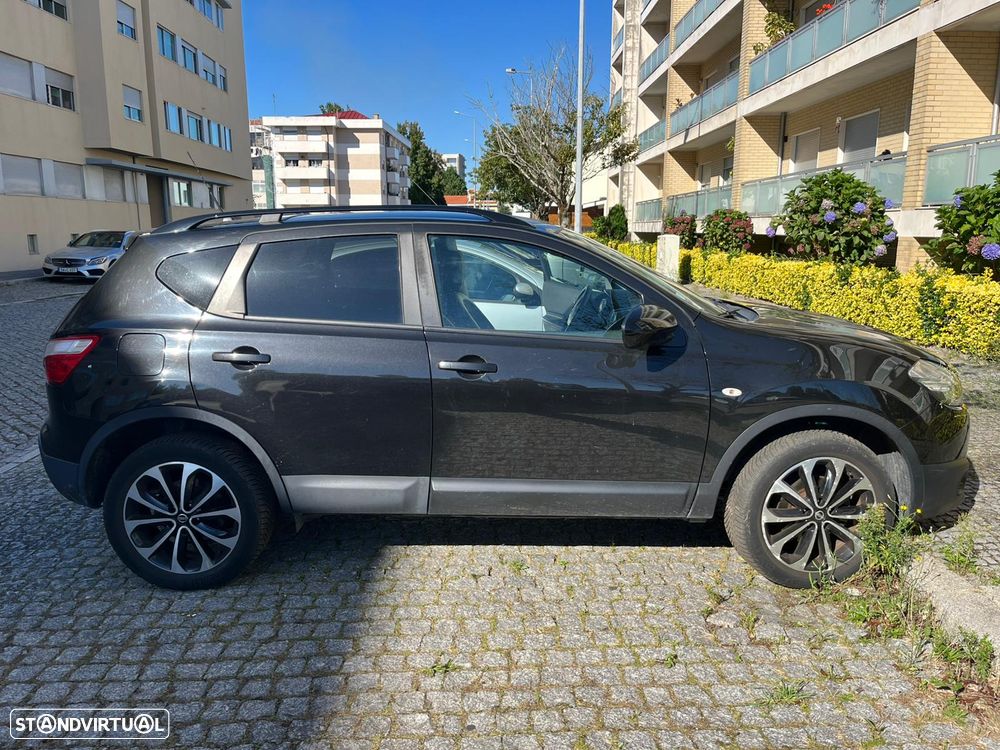 Nissan Qashqai 1.6 dCi Tekna J19 - 3