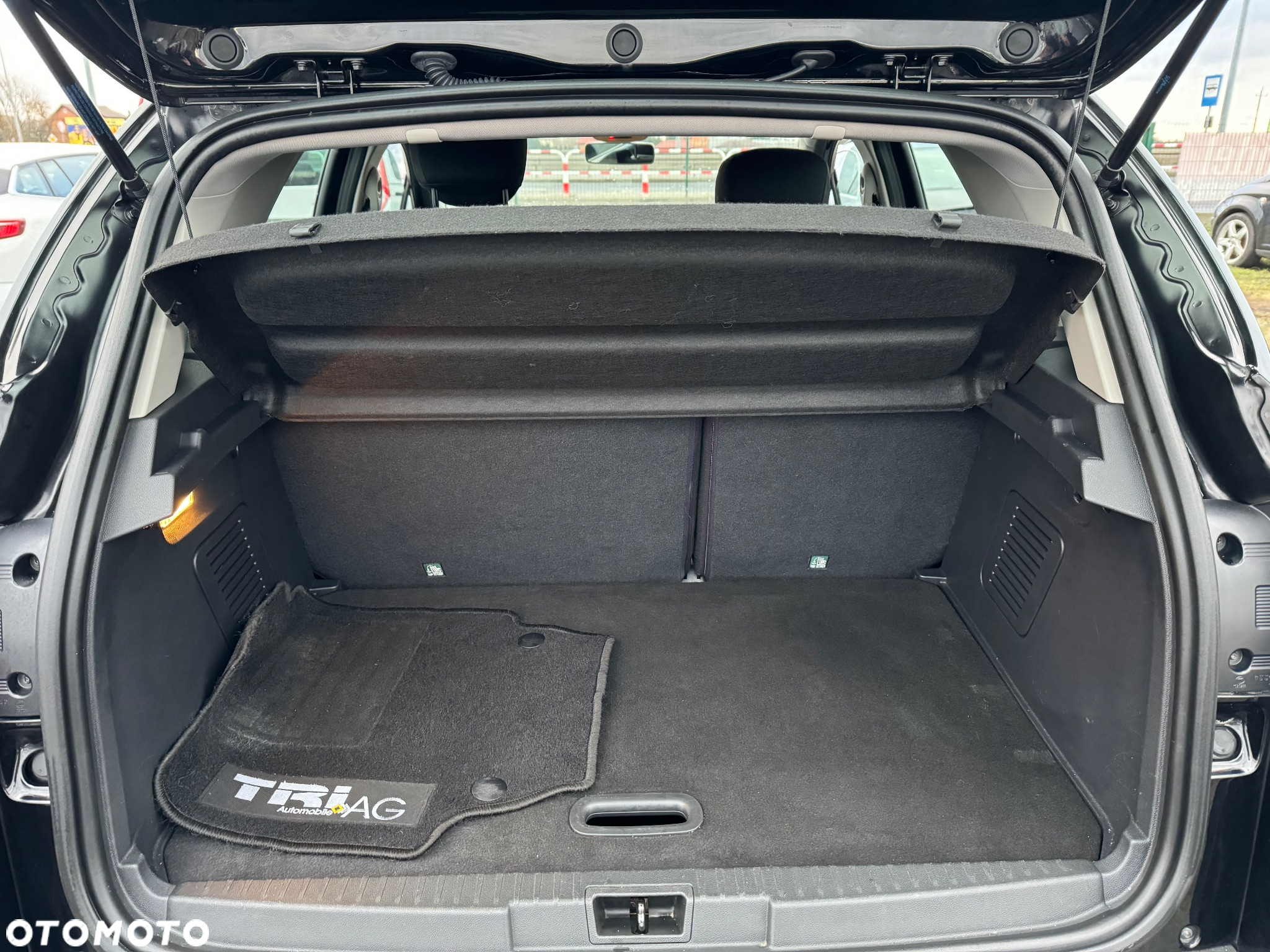 Renault Captur (ENERGY) TCe 90 LIMITED - 10