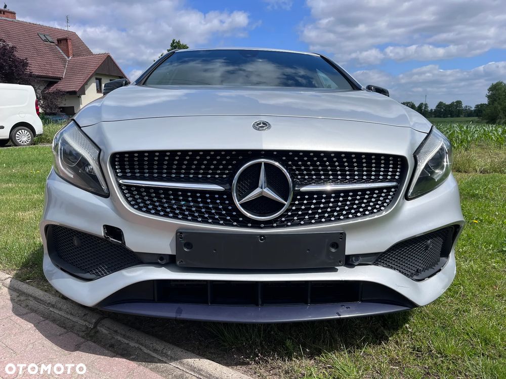 Mercedes-Benz Klasa A 160 AMG Line - 3