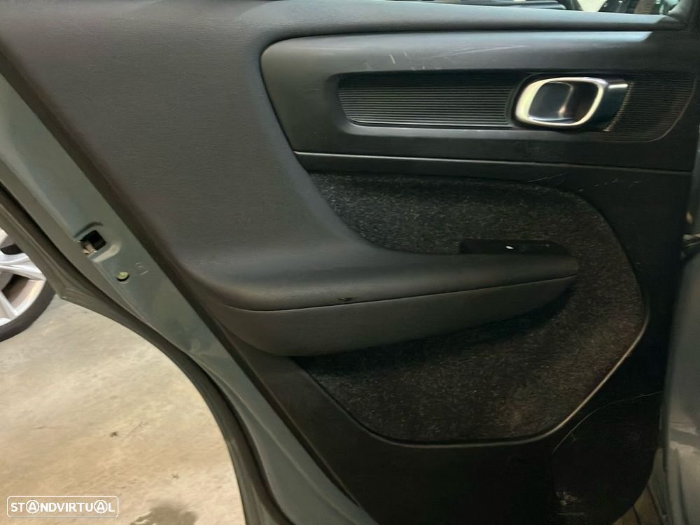 Volvo XC 40 1.5 T5 PHEV Inscription Expression - 21