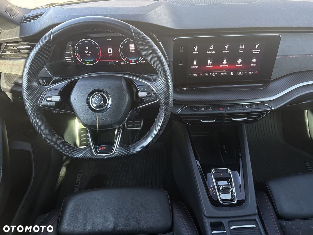 Skoda Octavia - 12