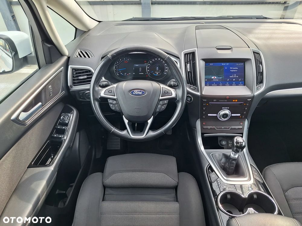 Ford S-Max 2.0 EcoBlue Titanium - 29
