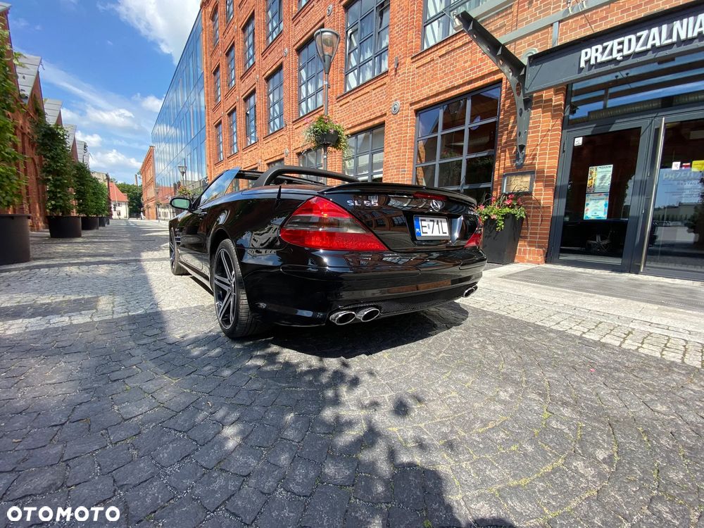 Mercedes-Benz SL 55 AMG - 12