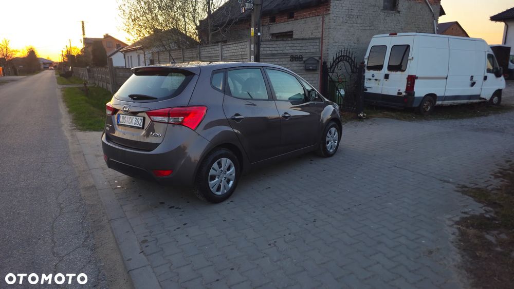 Hyundai ix20 1.4 Blue Classic - 3