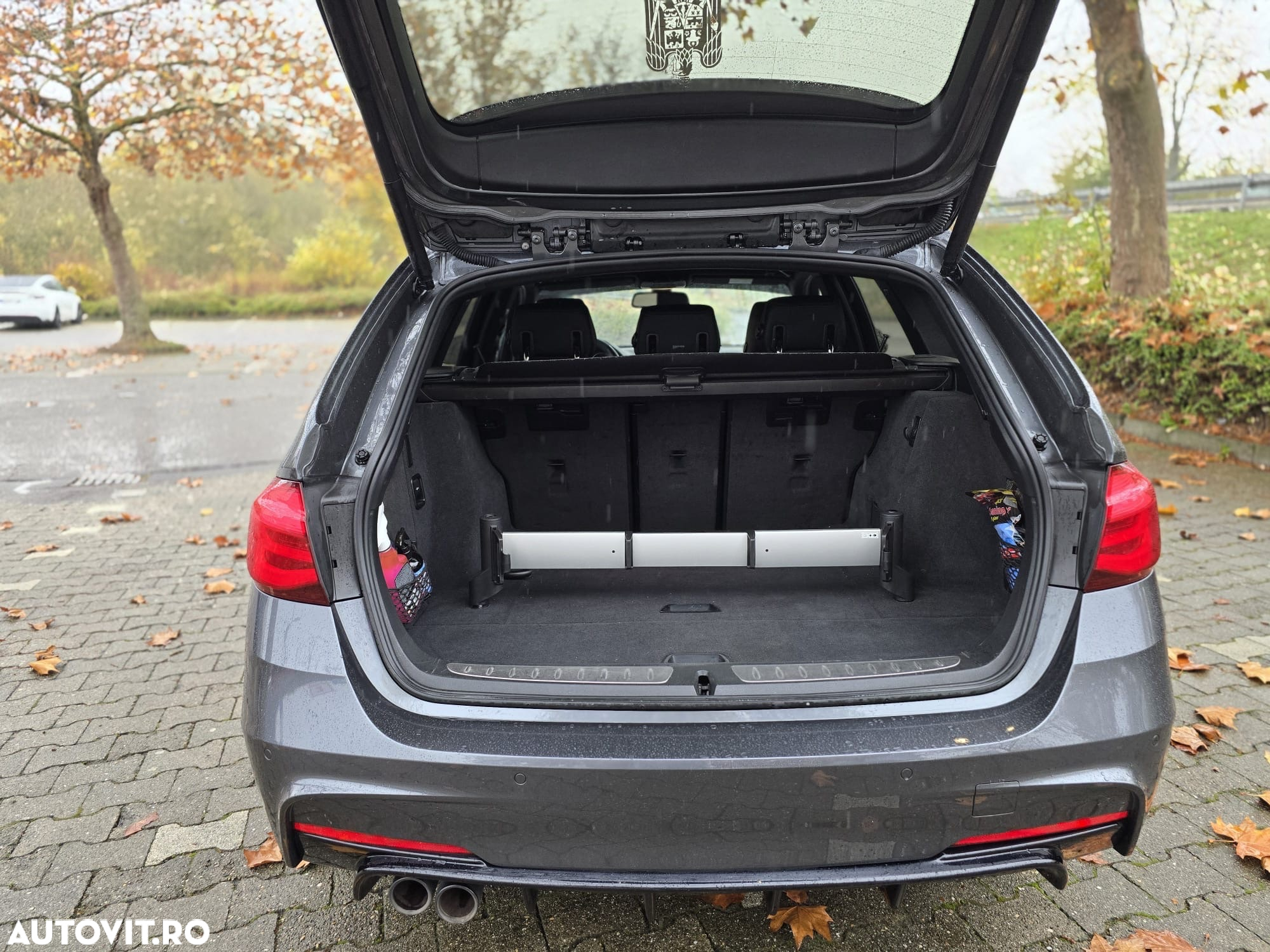 BMW Seria 3 330d Touring Aut. Edition M Sport Shadow - 8
