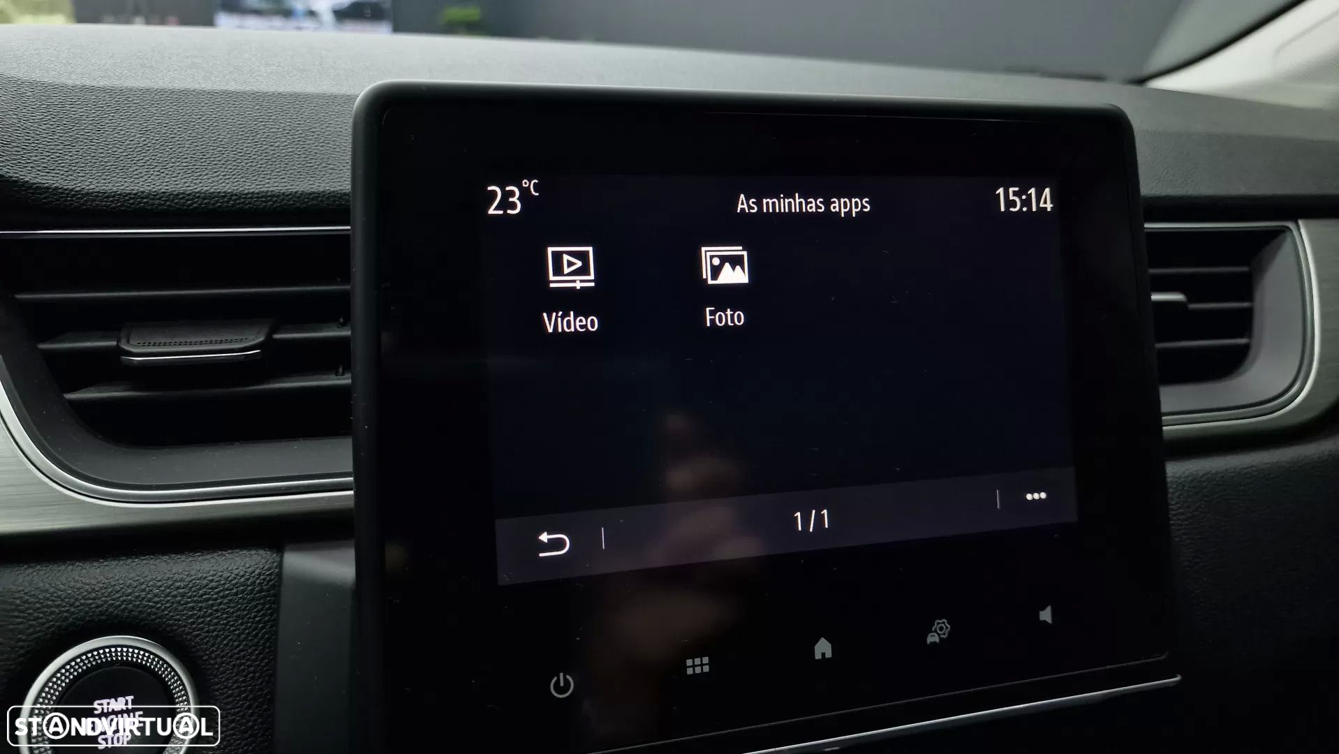 Renault Captur 1.0 TCe Techno Bi-Fuel - 36