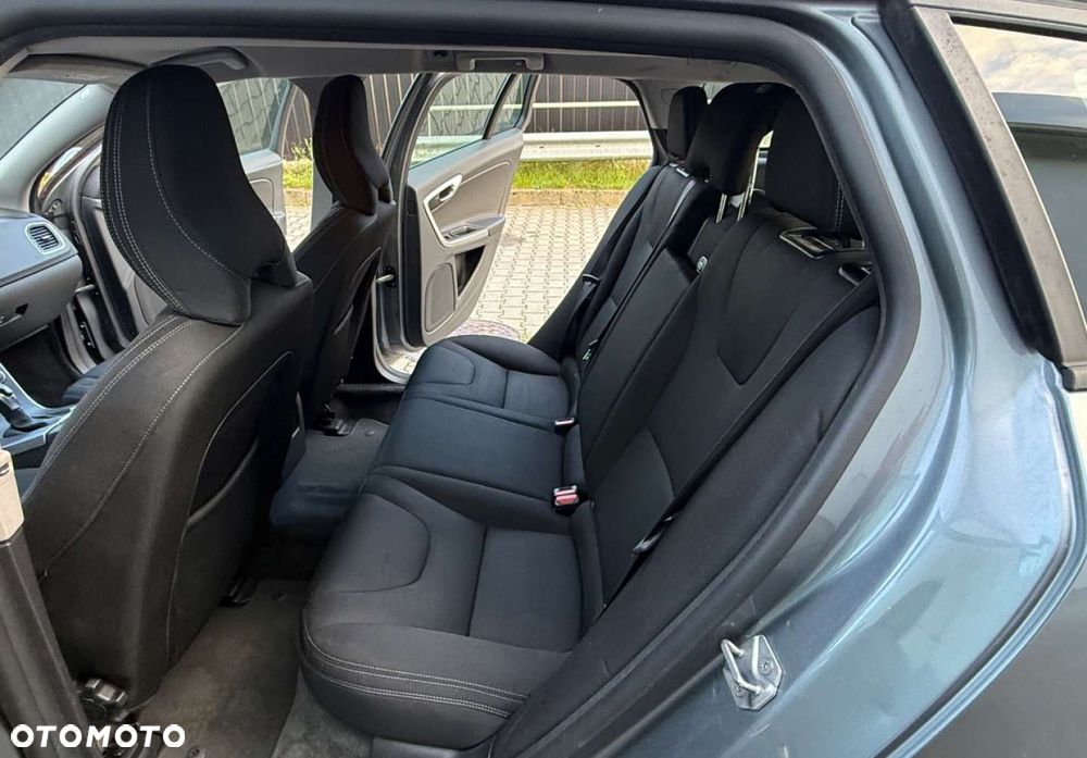 Volvo V60 - 16