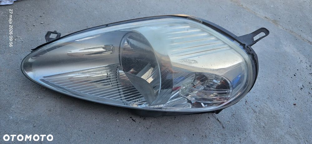 Lampa lewa prawa przód przednia FIAT GRANDE PUNTO 2008r Europa - 1