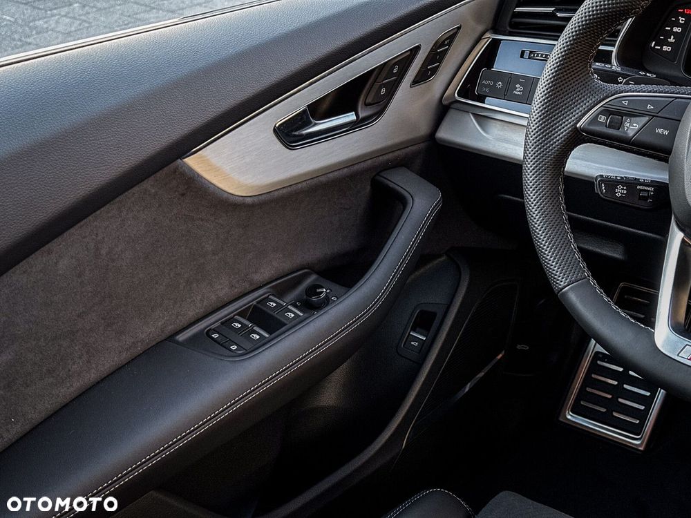 Audi Q8 - 27