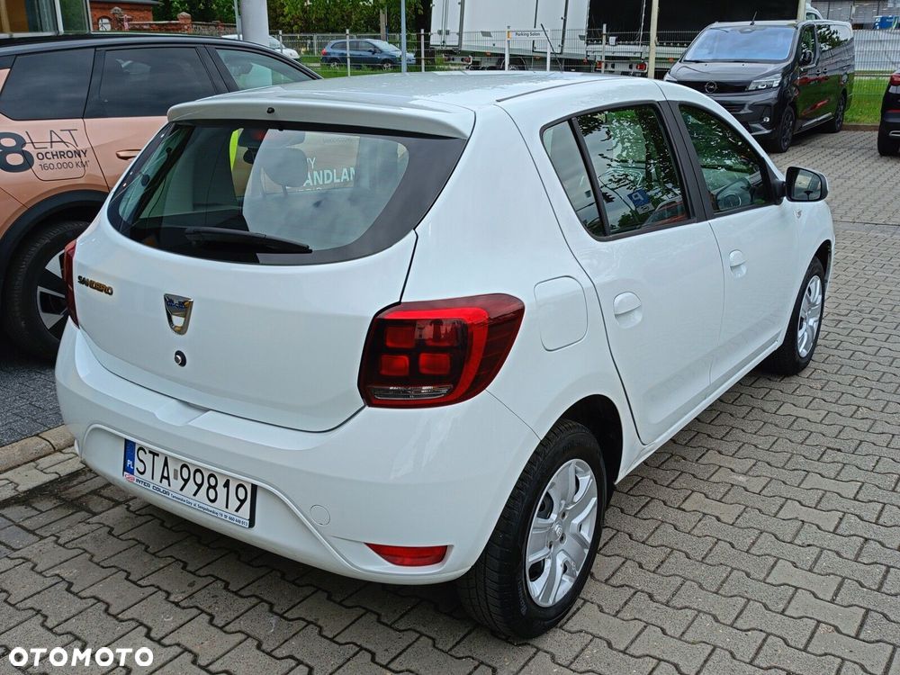 Dacia Sandero - 6
