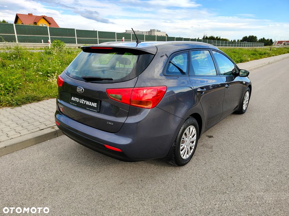 Kia Ceed 1.6 CRDi M - 27
