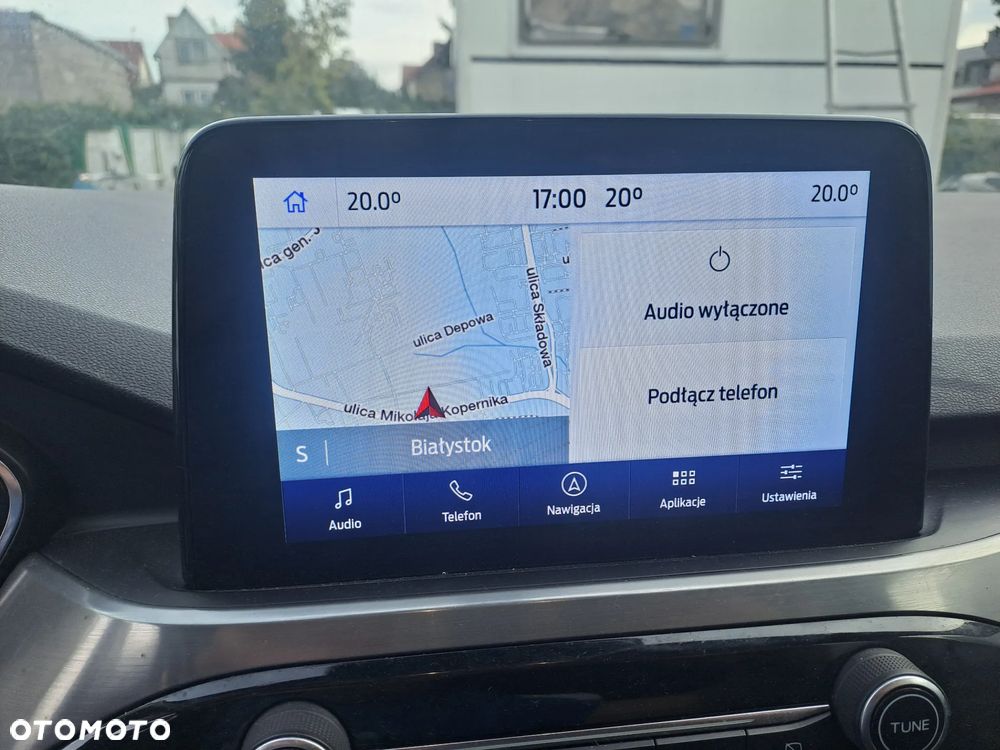 Ford Kuga - 12