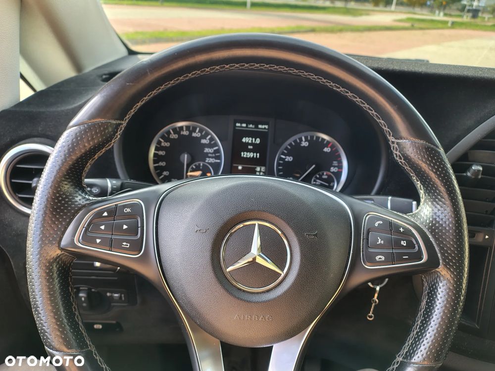Mercedes-Benz VITO - 15