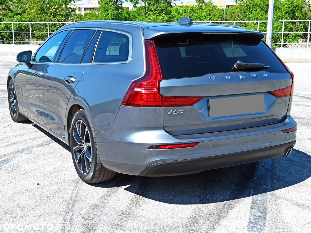 Volvo V60 D3 Geartronic Momentum - 23