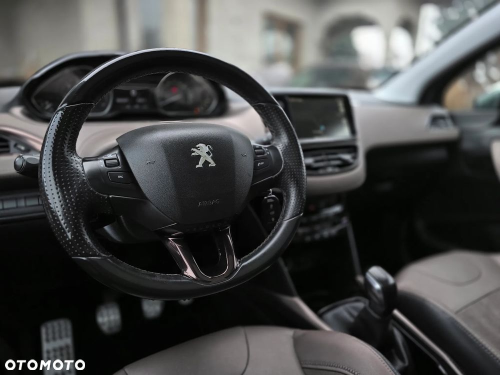 Peugeot 2008 - 24
