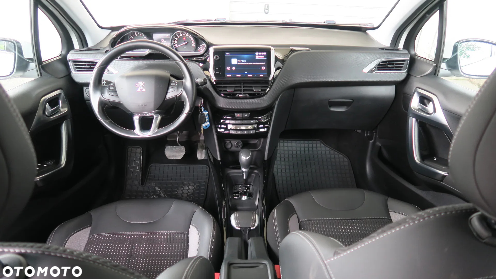 Peugeot 2008 1.2 Pure Tech Style S&S EAT6 - 15