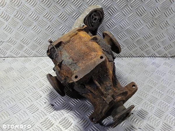 DYFERENCJAŁ BMW E36 3.45