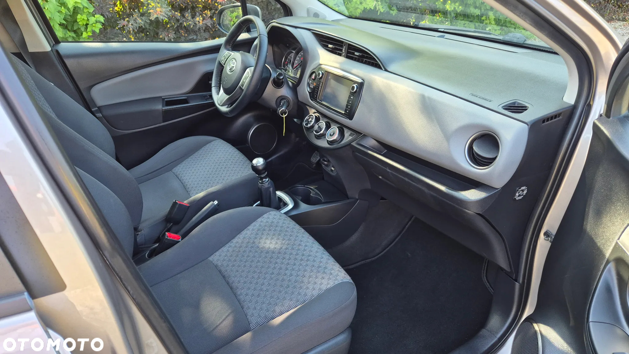 Toyota Yaris 1.4 D-4D Active EU6 - 16