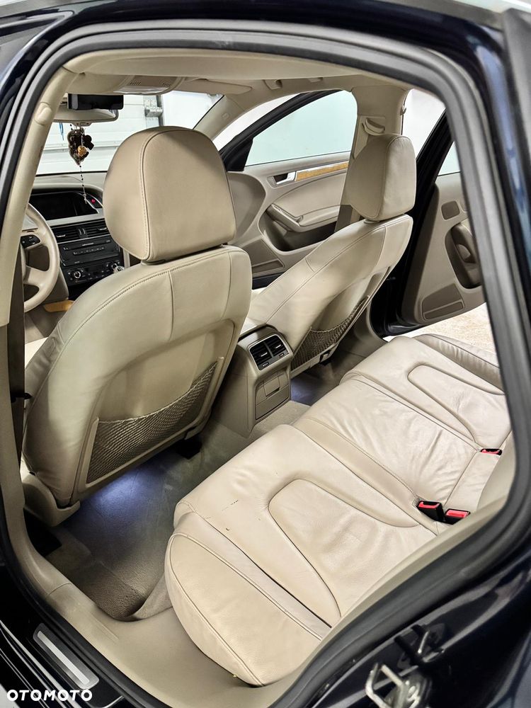 Audi A4 Limousine 2.0 TDI - 15