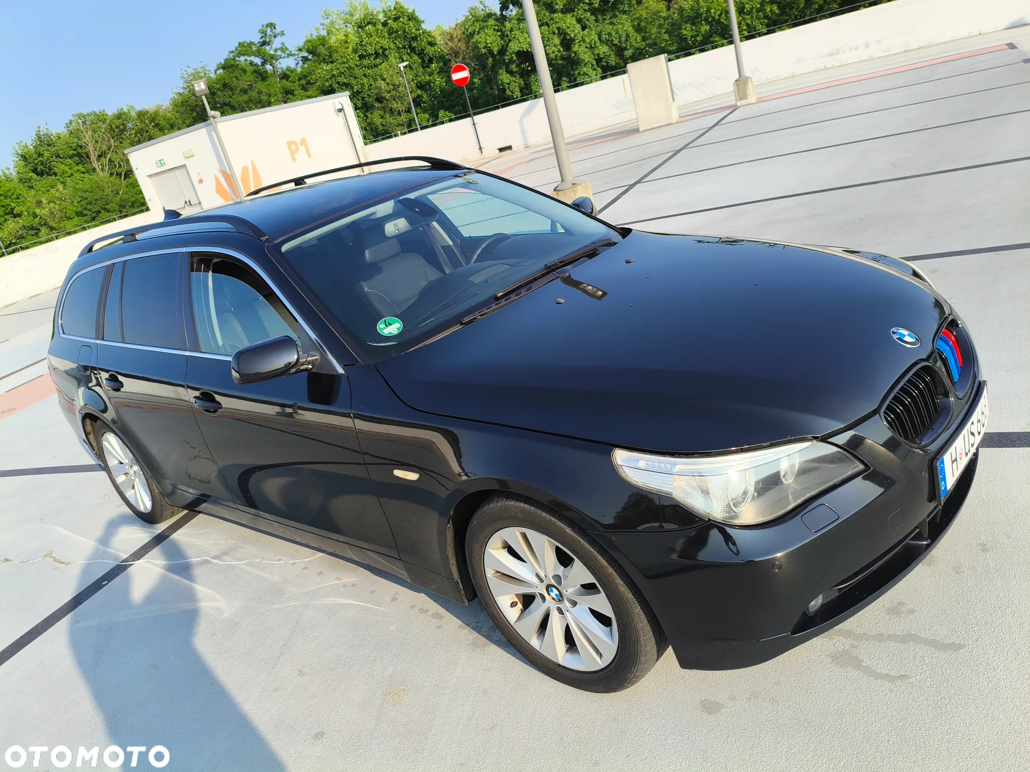 BMW Seria 5 520d Touring Special Edition - 17