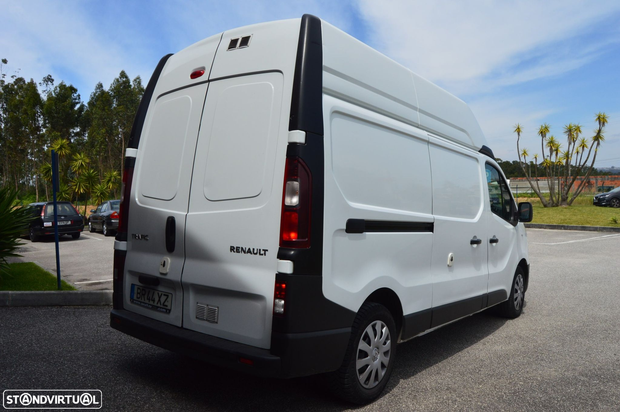Renault Trafic Outro - 5