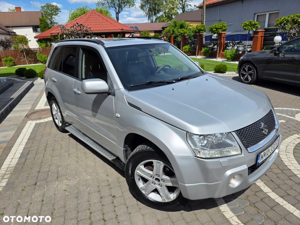 Suzuki Grand Vitara 1.9 DDiS - 26