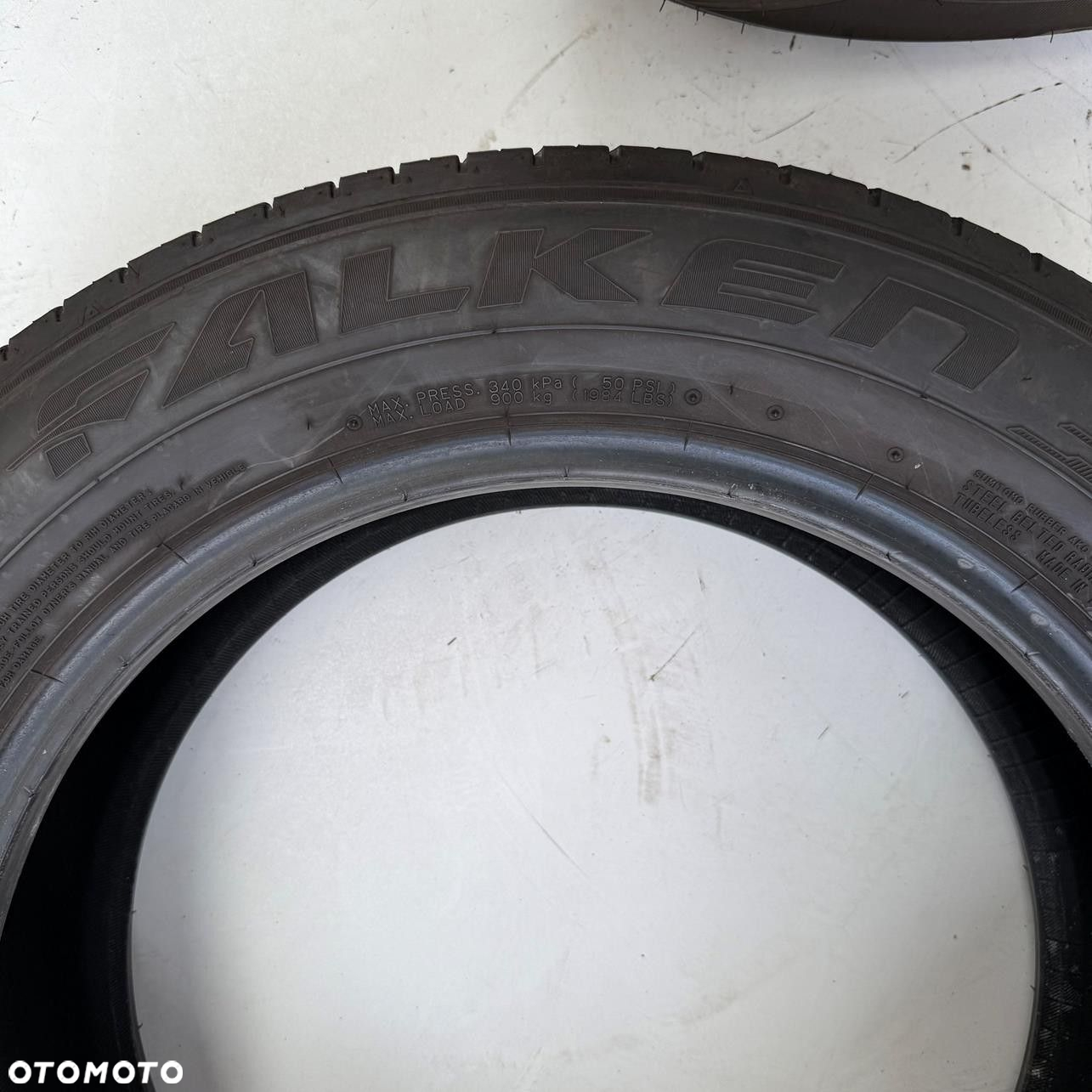 OPONY 225/60/18 2szt FALKEN 5mm (F5737) - 3