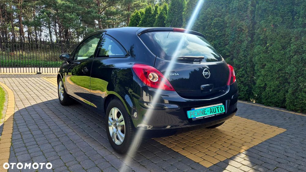 Opel Corsa 1.4 16V Energy - 4
