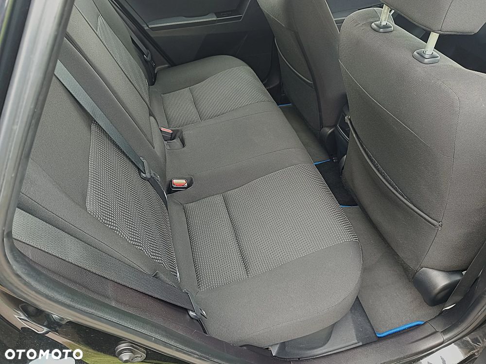 Toyota Auris 1.8 HSD Luna - 10