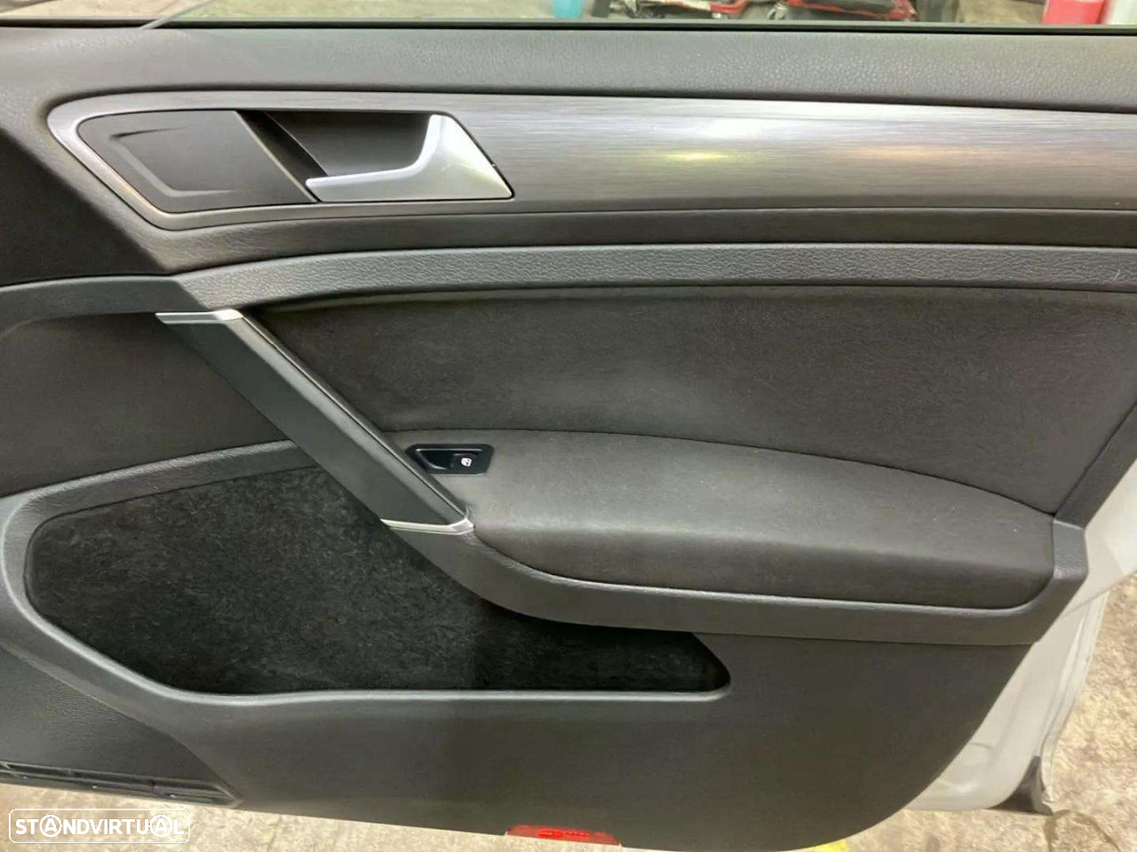 VW e-Golf AC/DC - 23