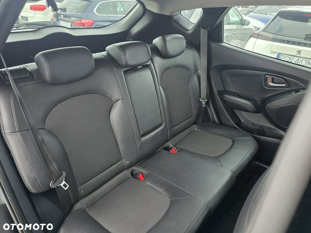 Hyundai ix35 2.0 CRDi 4WD Automatik Finale Gold - 29