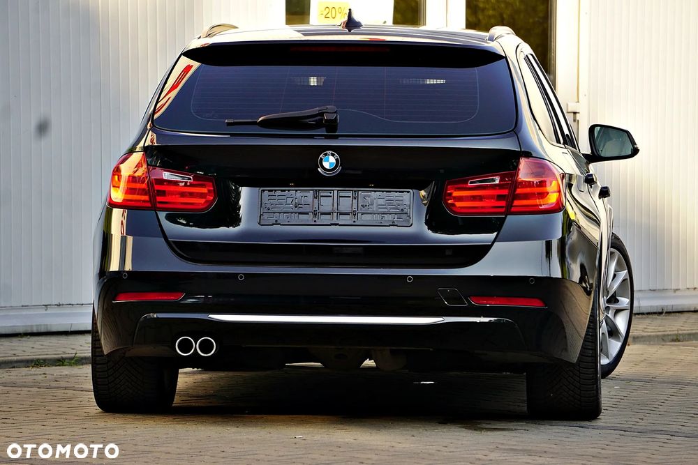 BMW Seria 3 330d Modern Line - 13