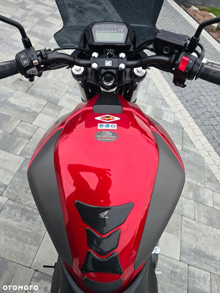 Honda NC - 27