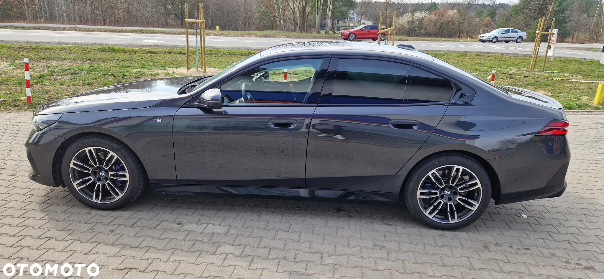 BMW Seria 5 520i mHEV M Sport - 8