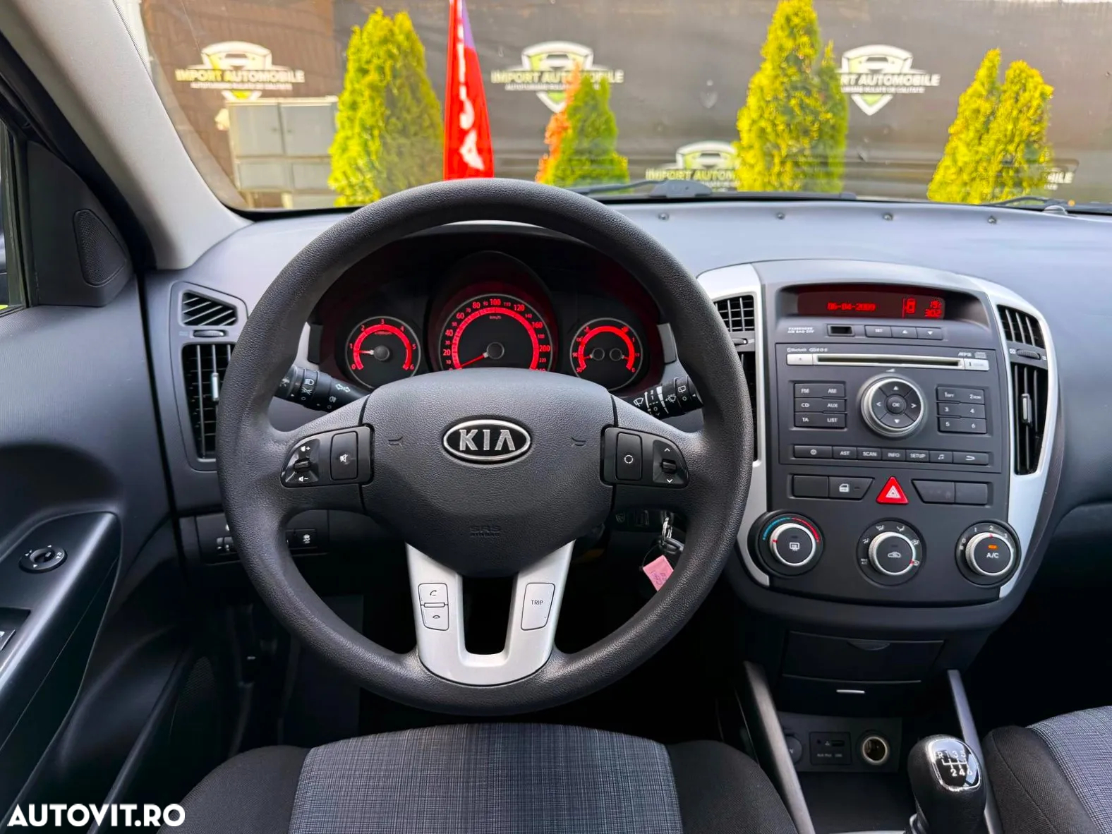 Kia Ceed - 7
