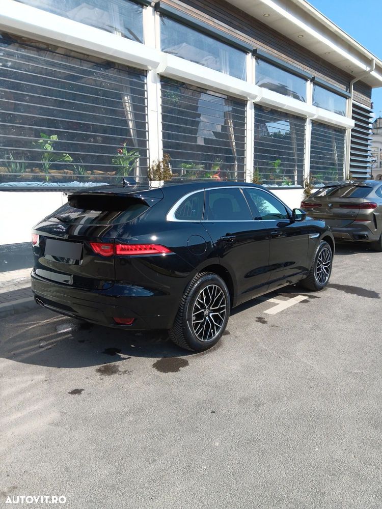 Jaguar F-Pace 20d RWD Pure - 6