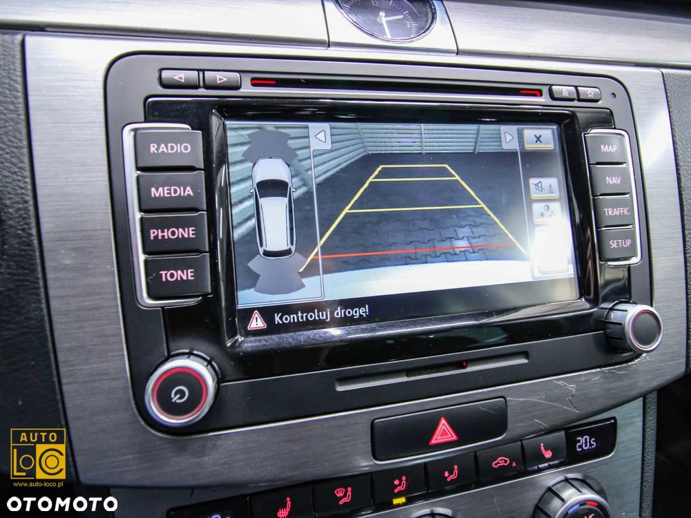 Volkswagen Passat 2.0 Blue TDI DSG SCR Comfortline - 18