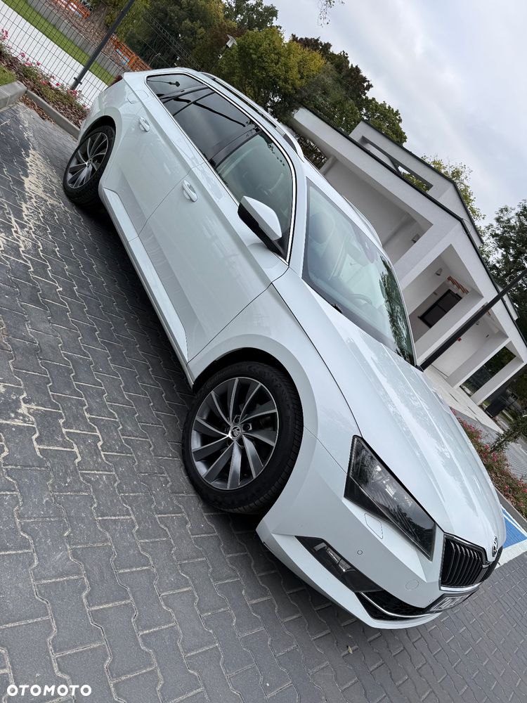 Skoda Superb 2.0 TDI 4x4 Ambition DSG - 4