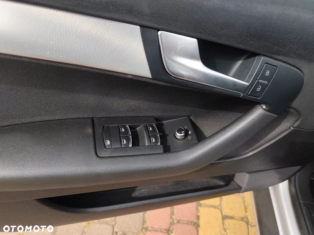 Audi A3 Sportback 2.0 TDI Ambition - 11
