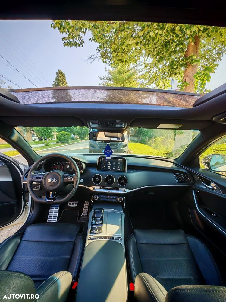 Kia Stinger 2.2 CRDI AWD GT Line - 18