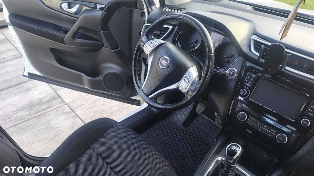 Nissan Qashqai 1.6 dCi 4 x 4 DPF Start/Stop tekna - 7