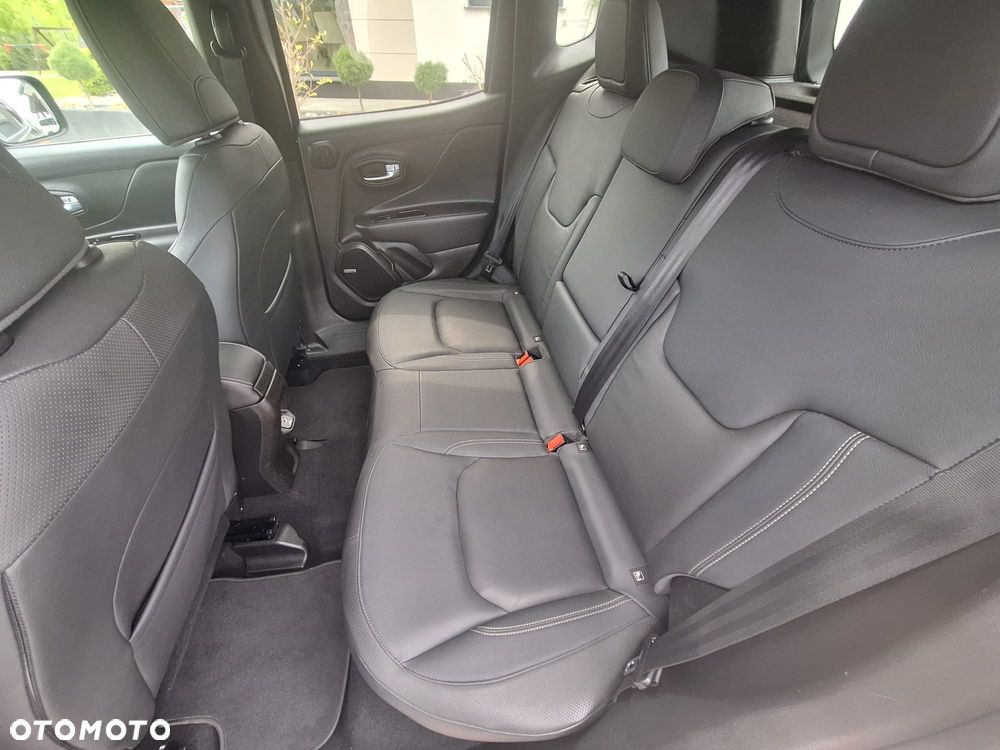 Jeep Renegade 1.3 T-GDI 4xe Automatik S-Edition - 16